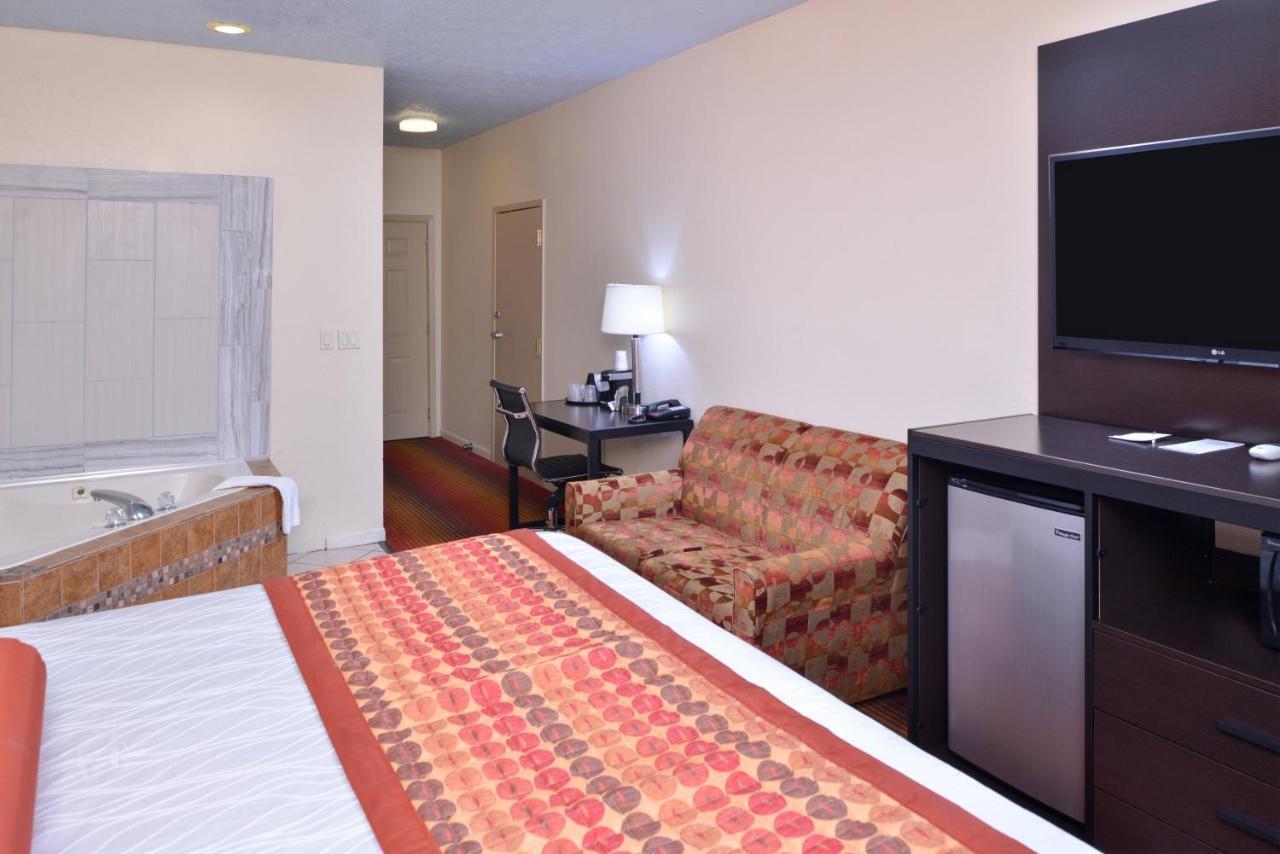 America'S Best Value Inn & Suites-Clinton Eksteriør bilde