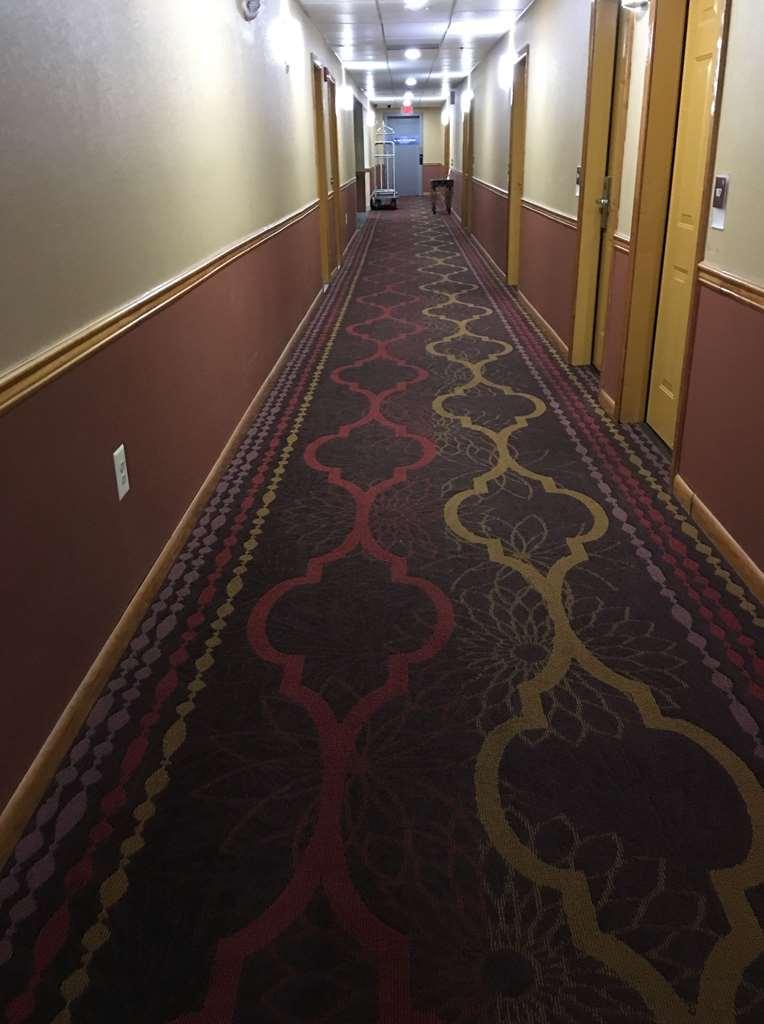 America'S Best Value Inn & Suites-Clinton Fasiliteter bilde
