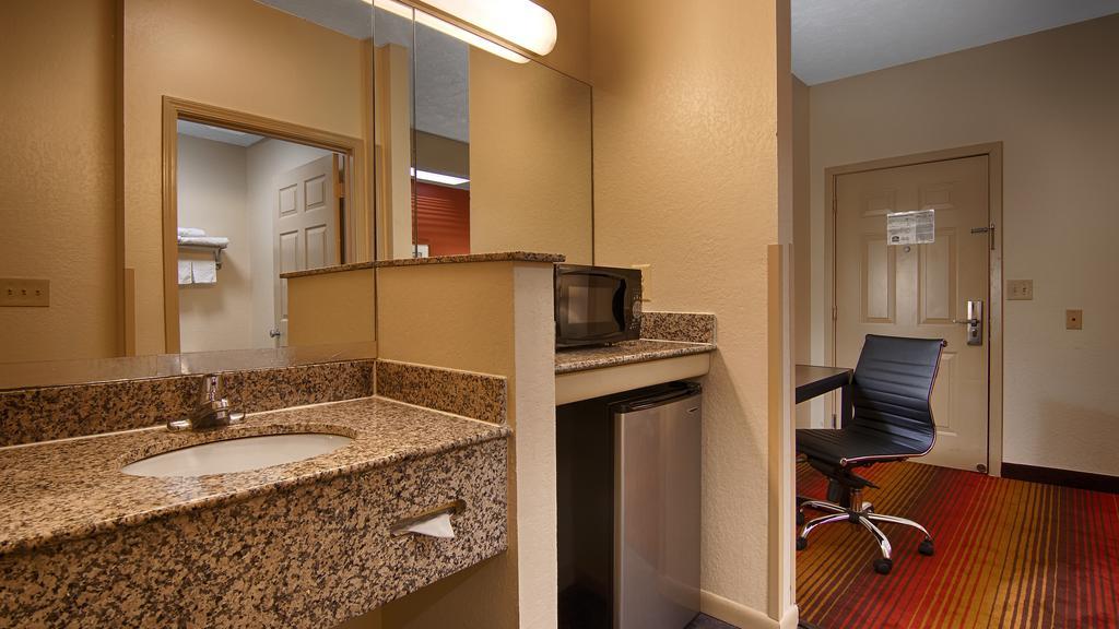 America'S Best Value Inn & Suites-Clinton Eksteriør bilde