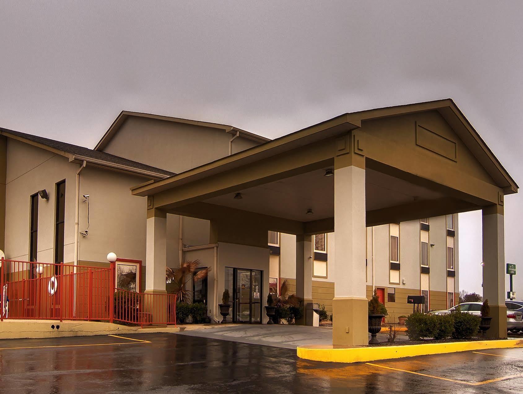 America'S Best Value Inn & Suites-Clinton Eksteriør bilde